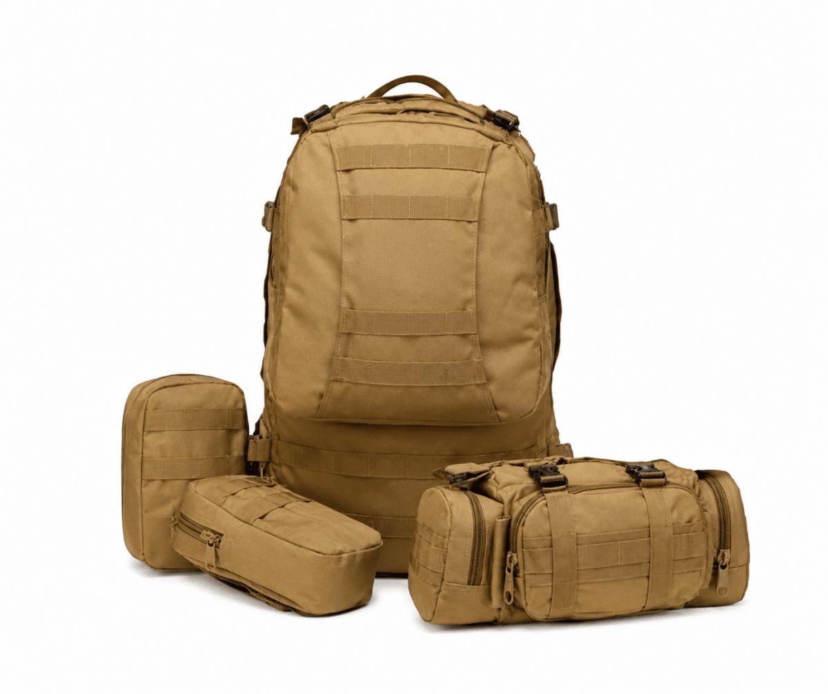 Mochila táctica modular color caqui con bolsa frontal desmontable y compartimentos MOLLE para campismo y actividades outdoor.