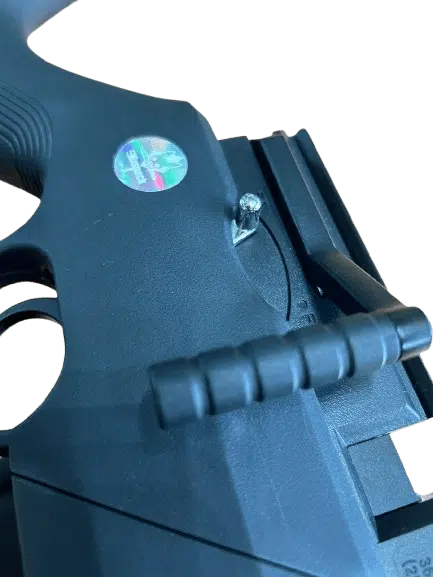 RIFLE DE PCP MARCA KRAL MODELO EMPIRE W ORANGE LAMINATED CAL. 6.35 MM | GISPACK México