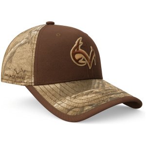 GORRA CON CINTILLO DE AJUSTE, CUERNOS DE REALTREE,CAFÉ CON C
