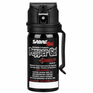 Gas pimienta SABRE Red Pepper Gel Crossfire de 42.5 gramos con clip de transporte y tecnología de gel de alta precisión.